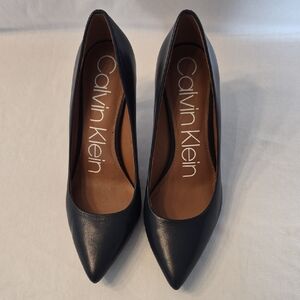 Calvin Klein Women's Black Pointed Toe Leather Heels